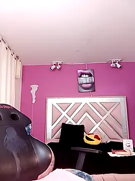 Snapshot of Naiara_Sex_ chatting on December 29, 2024, 1:49 pm Naiara Sex online show from December 29, 2024, 1:49 pm