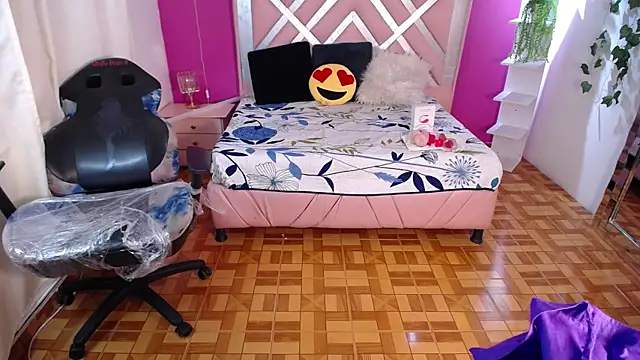 Snapshot of Naiara_Sex_ chatting on January 14, 2025, 2:00 pm Naiara Sex online show from January 14, 2025, 2:00 pm