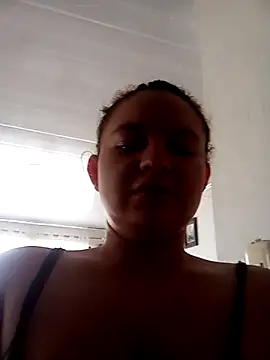 Snapshot of Naiara_Sex_ chatting on March 6, 2025, 1:24 pm Naiara Sex online show from March 6, 2025, 1:24 pm