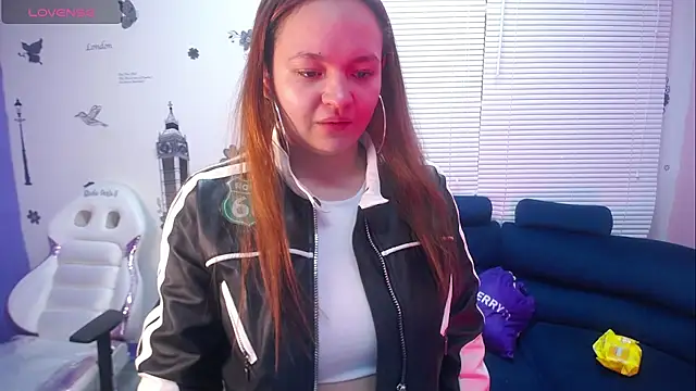 Snapshot of Naiara_Sex_ chatting on March 8, 2025, 1:25 pm Naiara Sex online show from March 8, 2025, 1:25 pm