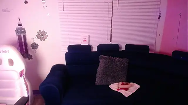 Snapshot of Naiara_Sex_ chatting on March 14, 2025, 7:01 pm Naiara Sex online show from March 14, 2025, 7:01 pm