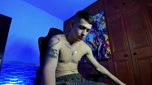 Dimitri higth420 online show from February 11, 2025, 1:31 am