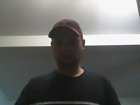 Snapshot of DefiniteTimor chatting on June 6, 2026, 3:44 am DefiniteTimor online show from June 6, 2026, 3:44 am
