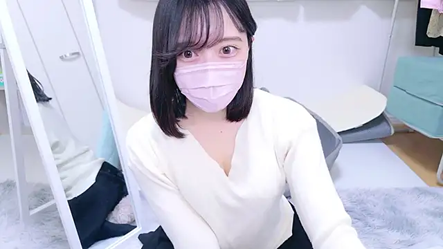 Yurie  online show from December 11, 2024, 11:08 am