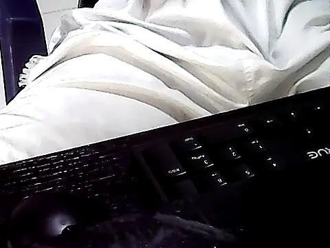 DalianHR33 online show from March 17, 2026, 6:11 pm