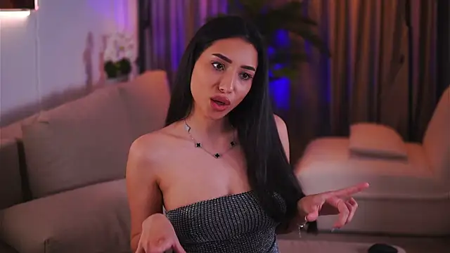 GinaValentinna online show from March 6, 2025, 11:09 pm