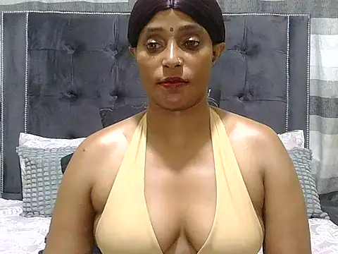 Snapshot of 922Ocean chatting on February 6, 2025, 8:23 pm 922Ocean online show from February 6, 2025, 8:23 pm