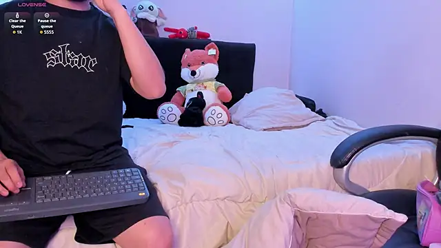 Carlasxdreams online show from July 25, 2026, 2:09 am