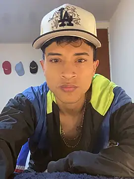 Edward Milleer online show from March 1, 2026, 5:09 am
