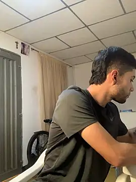 Jestebanano online show from December 26, 2024, 12:57 am