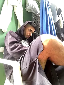 Jestebanano online show from September 20, 2025, 3:57 pm