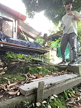 Jestebanano online show from September 29, 2025, 8:57 pm