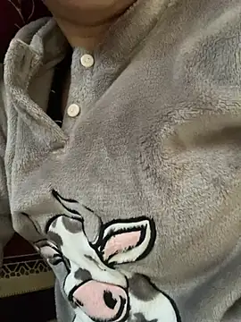 Lina-lolo online show from January 20, 2025, 6:32 pm