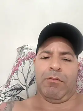 Snapshot of Marciogrei chatting on November 14, 2025, 2:21 am Marciogrei online show from November 14, 2025, 2:21 am