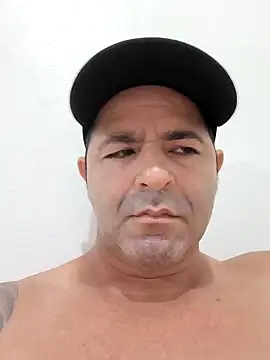 Snapshot of Marciogrei chatting on March 16, 2026, 10:47 pm Marciogrei online show from March 16, 2026, 10:47 pm