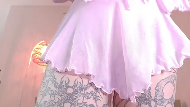 Snapshot of Yuriko_May chatting on June 10, 2026, 10:03 am Yuriko May online show from June 10, 2026, 10:03 am