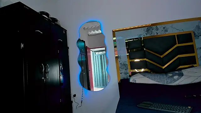 MattDevon online show from November 5, 2025, 9:15 pm