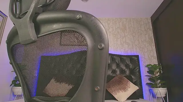 MattDevon online show from January 16, 2026, 3:21 am