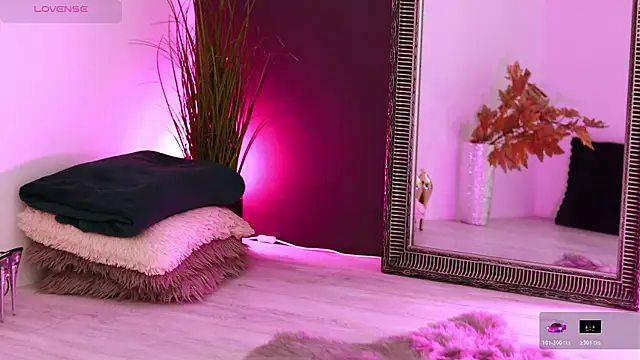 Snapshot of MissLilaa chatting on October 25, 2025, 3:51 pm MissLilaa online show from October 25, 2025, 3:51 pm