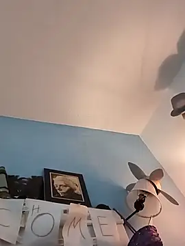 geilerschwanz64 online show from March 10, 2025, 8:37 am