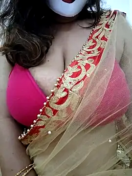 XXHOTSEX69 online show from March 5, 2025, 5:40 am