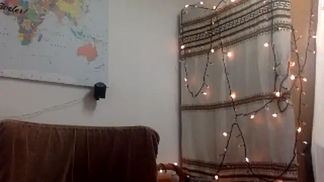 Snapshot of TowaFreespirit chatting on December 6, 2024, 11:11 am TowaFreespirit online show from December 6, 2024, 11:11 am