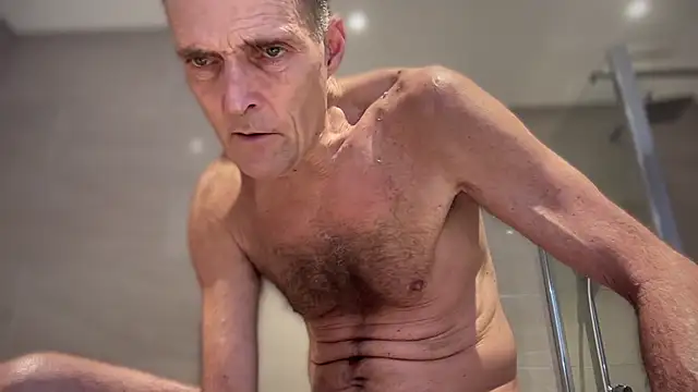 Snapshot of TowaFreespirit chatting on January 13, 2025, 5:44 pm TowaFreespirit online show from January 13, 2025, 5:44 pm