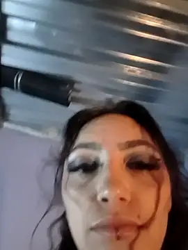 Snapshot of katianzayn chatting on November 20, 2025, 5:56 pm katianzayn online show from November 20, 2025, 5:56 pm