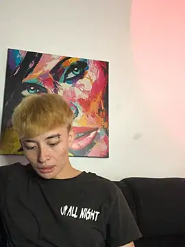 nico 18x online show from February 7, 2025, 11:03 pm