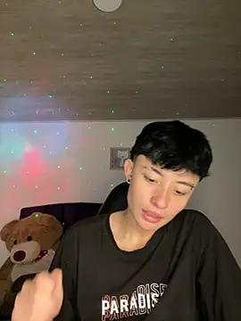 nico 18x online show from February 17, 2025, 11:53 pm