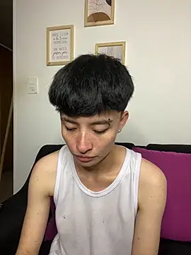 nico 18x online show from March 12, 2025, 2:09 am