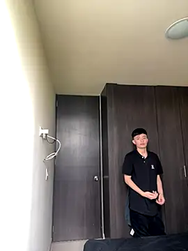 nico 18x online show from October 18, 2025, 7:03 pm