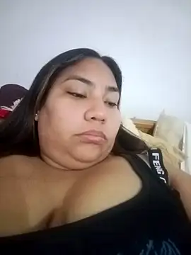 Snapshot of magaby1515 chatting on March 9, 2025, 2:32 pm magaby1515 online show from March 9, 2025, 2:32 pm