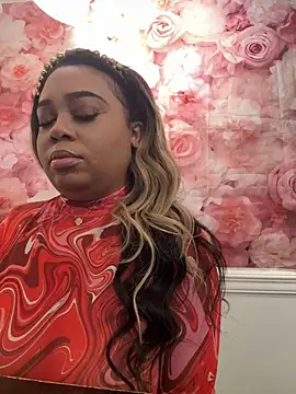 Snapshot of camiliaskye chatting on February 5, 2025, 6:48 pm camiliaskye online show from February 5, 2025, 6:48 pm