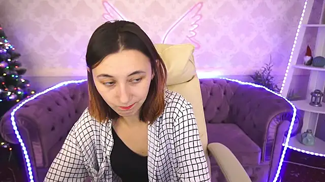 Snapshot of Roxy_Rayy chatting on December 17, 2024, 10:54 pm Roxy Rayy online show from December 17, 2024, 10:54 pm