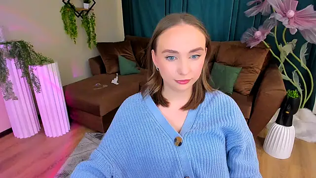 TrueReincarnation online show from September 17, 2025, 7:26 pm