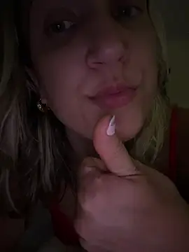 Snapshot of Bia_sexynovaes chatting on March 12, 2025, 9:34 am Bia sexynovaes online show from March 12, 2025, 9:34 am