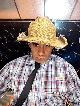 Snapshot of CRISTHIAN_GREY01 chatting on January 31, 2026, 7:11 pm CRISTHIAN GREY01 online show from January 31, 2026, 7:11 pm