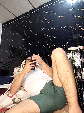 Snapshot of CRISTHIAN_GREY01 chatting on February 13, 2026, 2:51 am CRISTHIAN GREY01 online show from February 13, 2026, 2:51 am