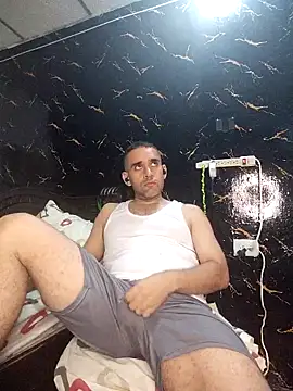 Snapshot of CRISTHIAN_GREY01 chatting on February 21, 2026, 6:53 pm CRISTHIAN GREY01 online show from February 21, 2026, 6:53 pm