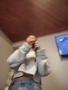 imlindapink online show from September 12, 2025, 6:41 pm