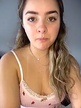 imlindapink online show from November 14, 2025, 4:38 pm