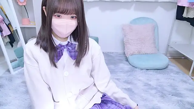 328 mitsuha online show from March 12, 2025, 7:35 am