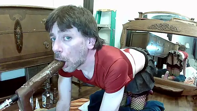 Snapshot of MaxJr8008 chatting on September 19, 2025, 6:15 am MaxJr8008 online show from September 19, 2025, 6:15 am