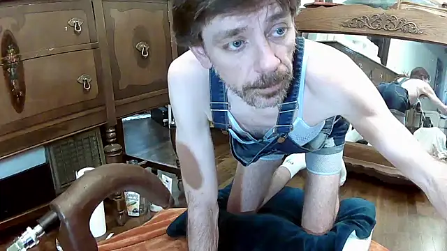 Snapshot of MaxJr8008 chatting on September 26, 2025, 7:56 am MaxJr8008 online show from September 26, 2025, 7:56 am