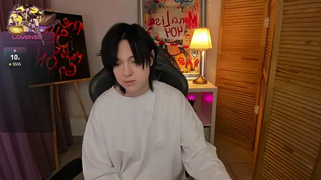 fiamoory online show from February 3, 2025, 4:35 am