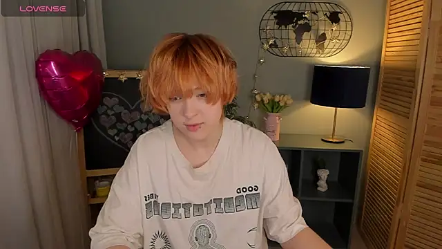 fiamoory online show from February 23, 2025, 1:35 am