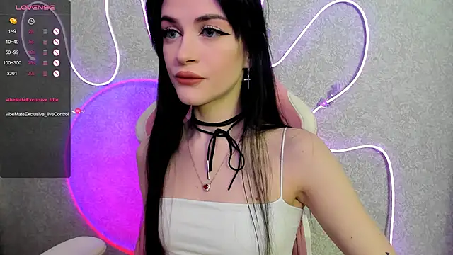 Molly Crystall online show from May 23, 2026, 2:50 am