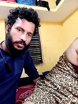 Radhikadavi879 online show from February 1, 2025, 5:58 pm