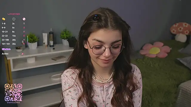 FlairEdgin online show from October 22, 2025, 7:13 pm